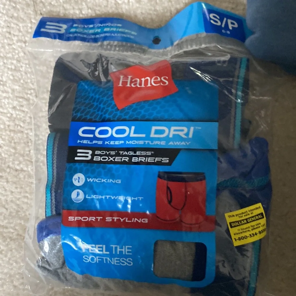 NIP Hanes 3-pak boy’s briefs plus 7 pair still new & banded - Picture 2 of 4